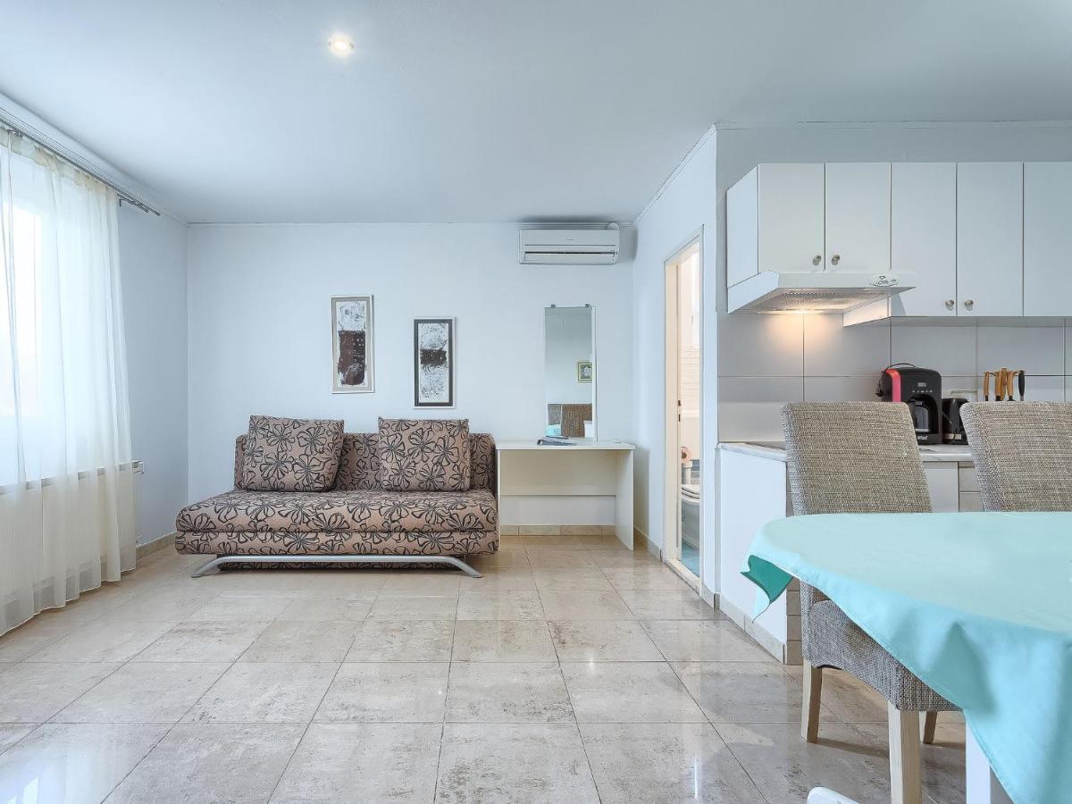 Apartment Nika-12 By Interhome Umag Kültér fotó